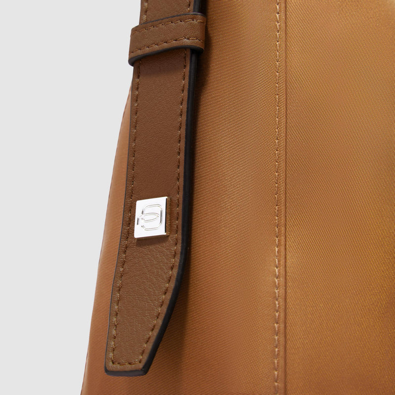 Borse Lavoro Piquadro Borsa Donna Porta Pc Ipad Quattro Manici Tre Scomparti Tessuto Inserti Pelle Cuoio