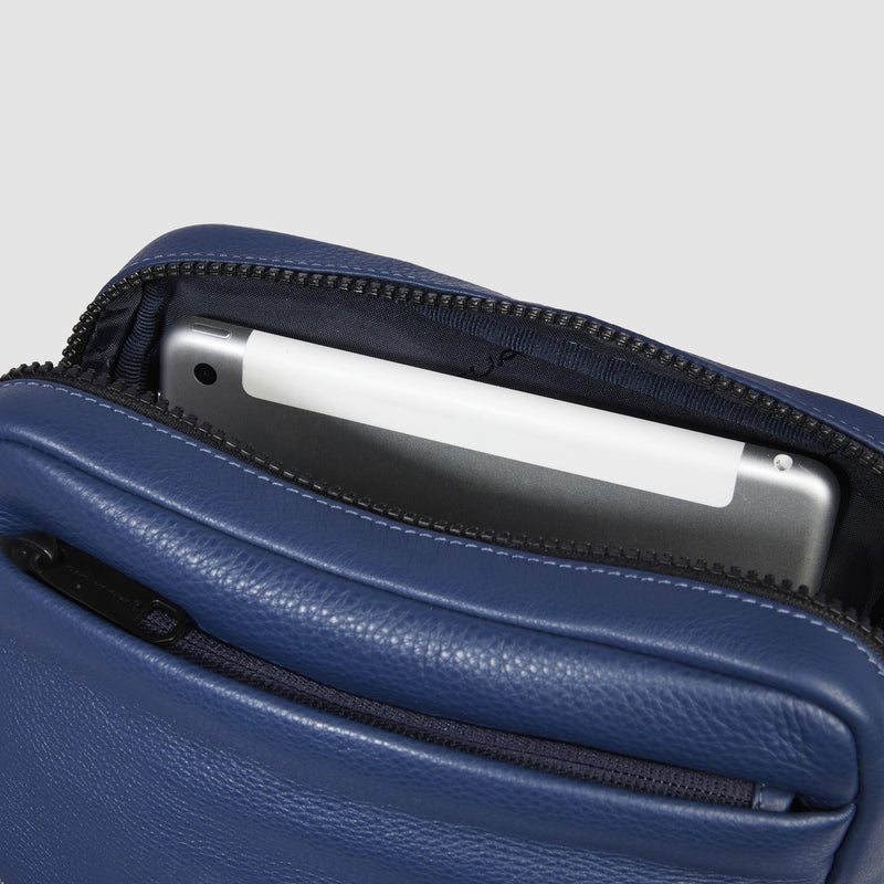 Borselli Piquadro Borsello Uomo Grande Porta Ipad Patta Tasca Frontale Pelle Martellata Blu
