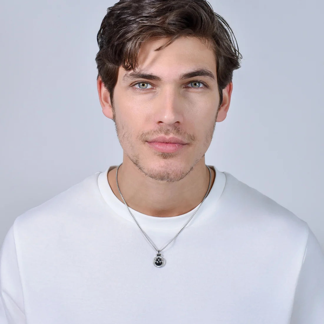 Collana Uomo Luca Barra Acciaio Pendente Cerchio Ancora Pvd Nero E Cristallo