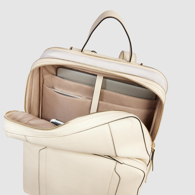 Zaini Piquadro Zaino Donna Porta Pc Ipad Doppio Scomparto Tasca Frontale Pelle Bianco Crema