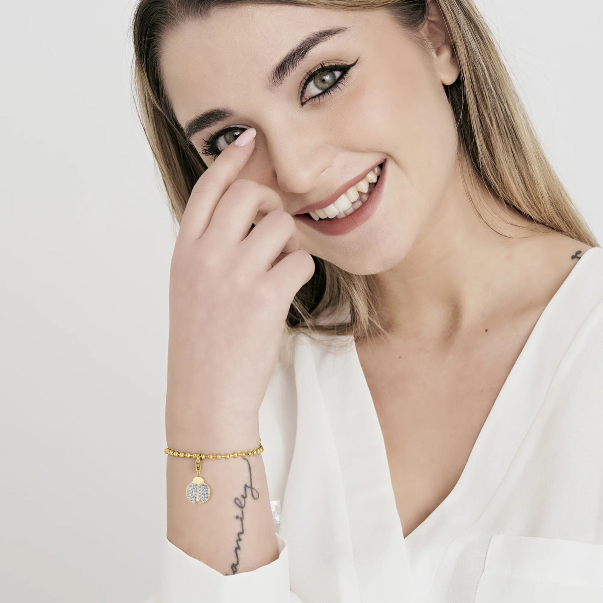 Charm Luca Barra Be Coccinella Pvd Oro Con Cristalli