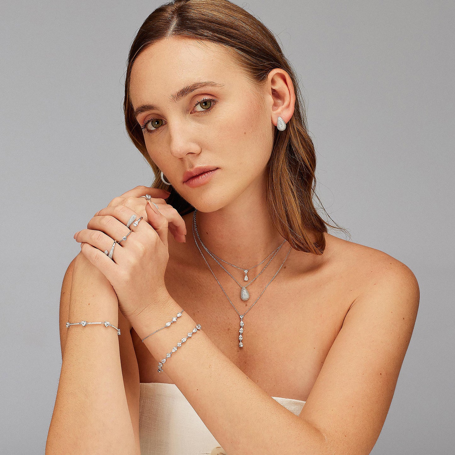 Bracciale Brosway Fancy In Argento Maglia Catena Con Centrale Square Cubic Zirconia 2 Zirconia A Goccia Ai Lati