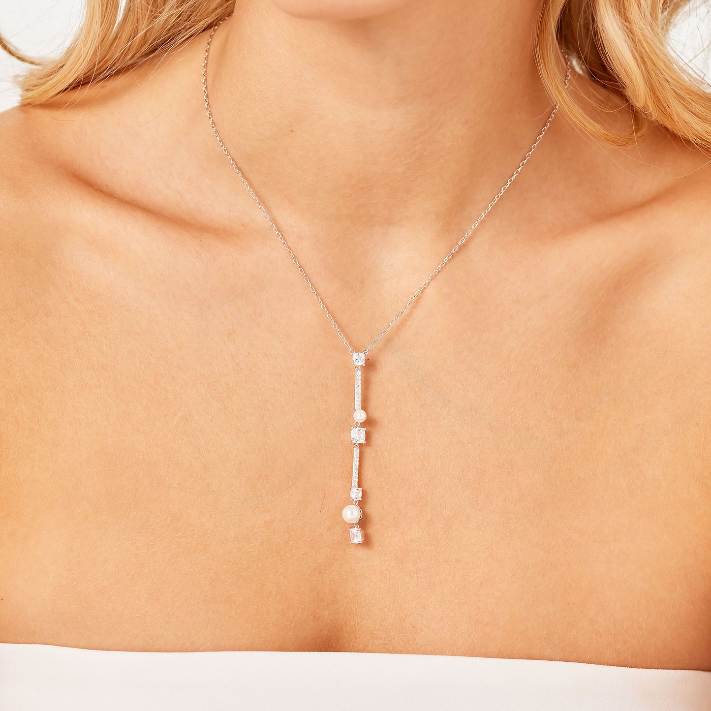 Collana Brosway Fancy Argento Pendente Lungo Cubic Zirconia e Perline