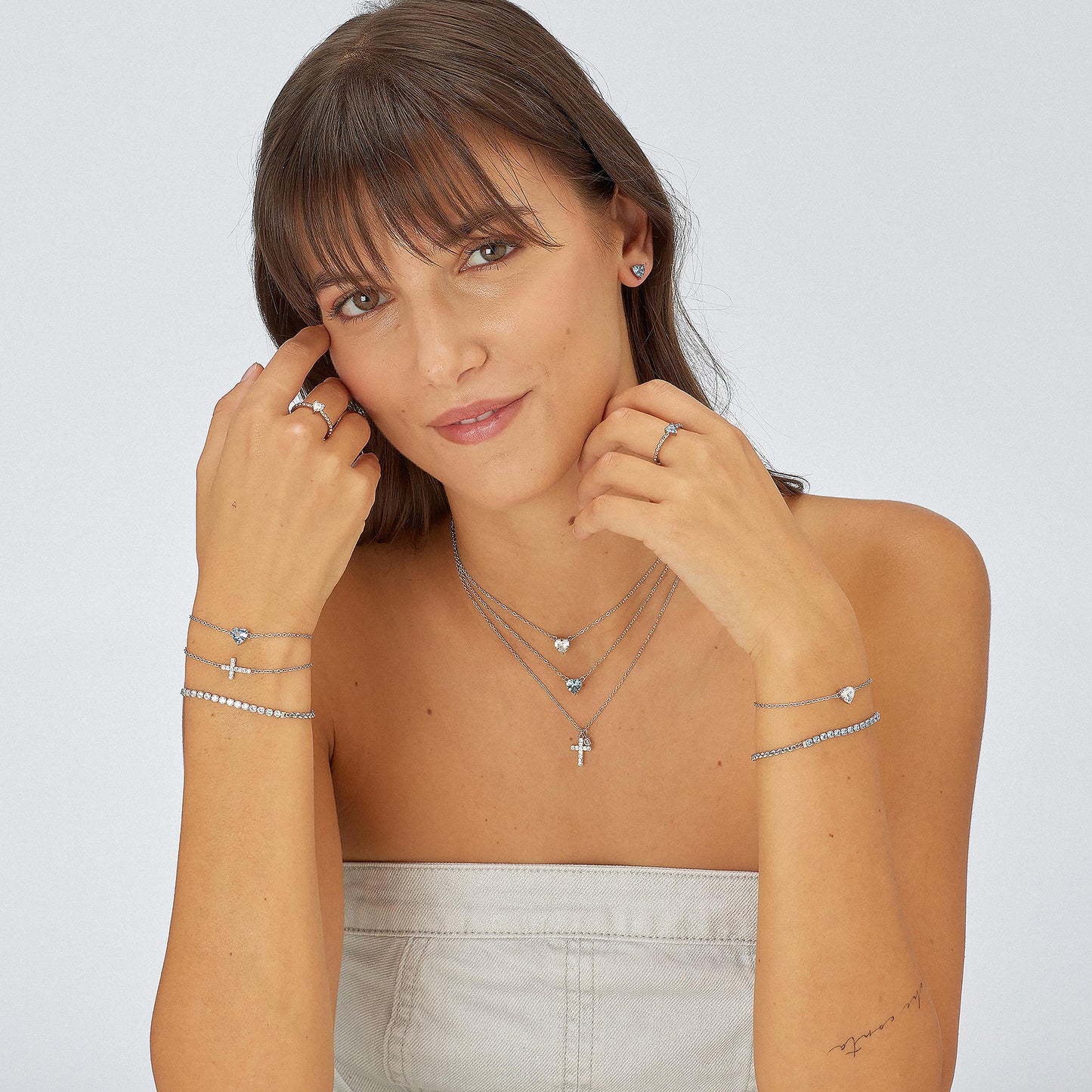 Collana Sagapò Dazzly Collana Girocollo In Acciaio Con Cubic Zirconia E Pendente A Forma Di Croce Con Cristalli