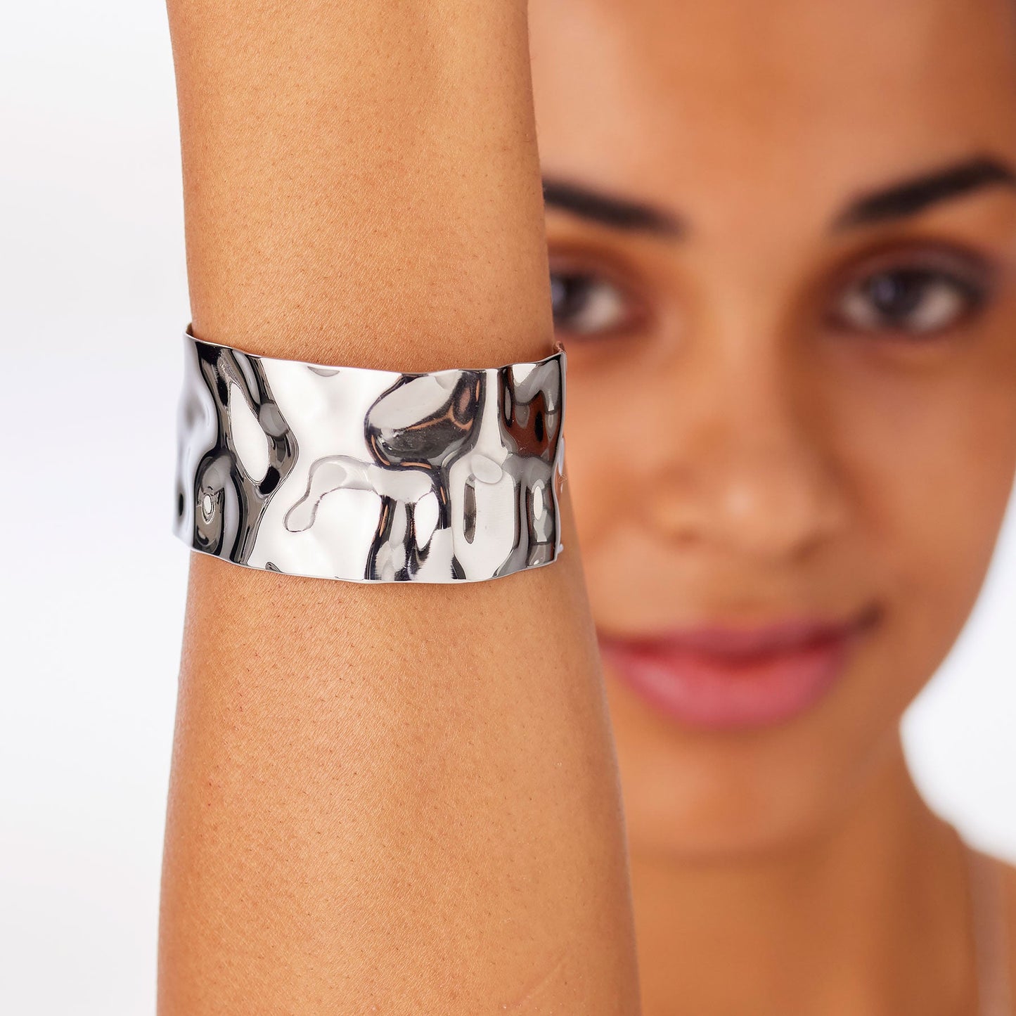 Bracciale alla Schiava Sagapò Emotion Acciaio Aperto Martellato
