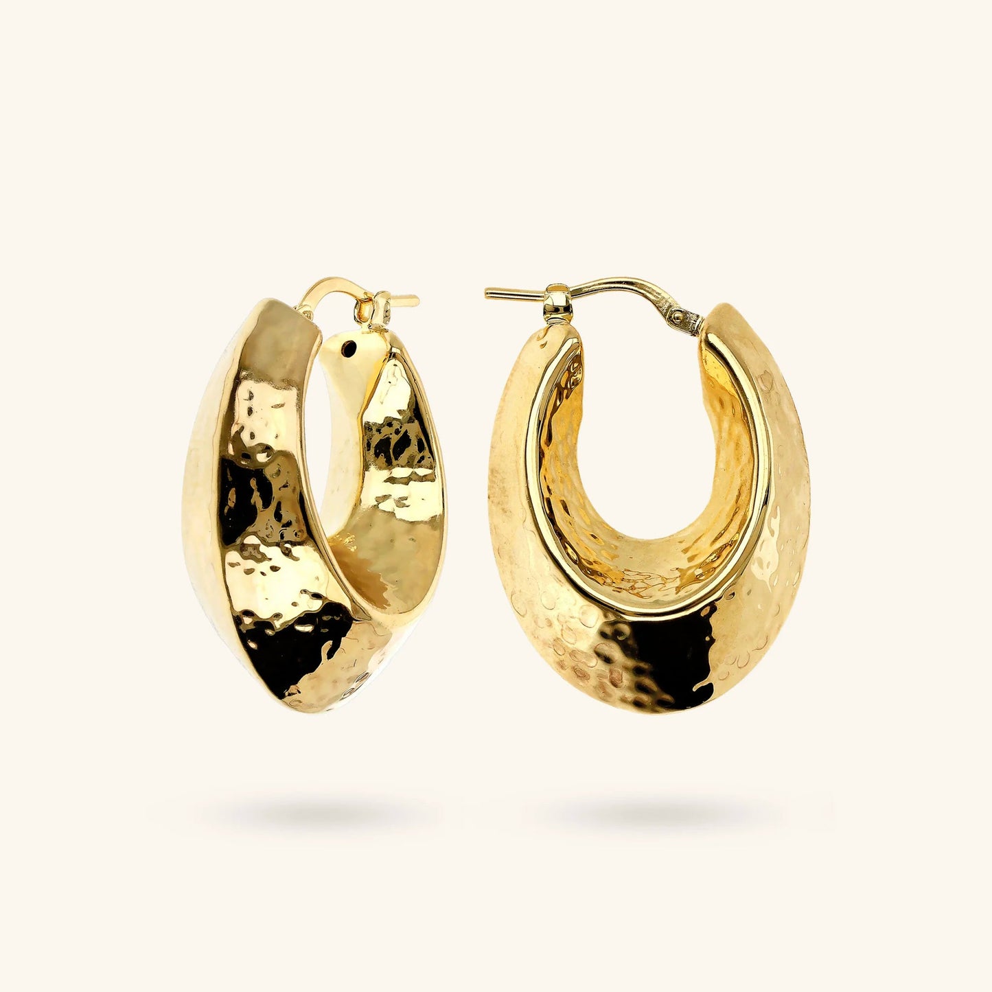 Orecchini Etrusca Ovali a Scudo Martellati Lega Golden Placcata Oro 18 kt