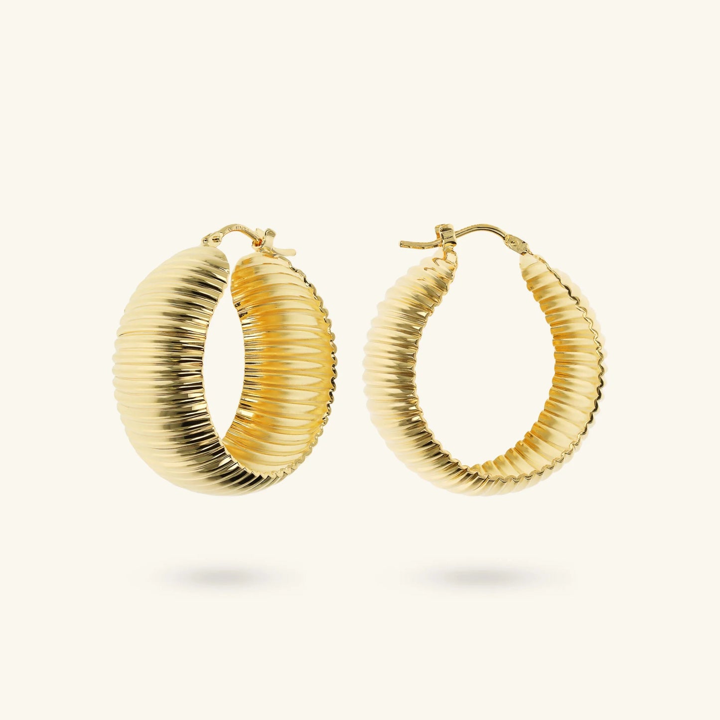 Orecchini a Cerchio Etrusca Texture Rigata Lega Golden Placcata Oro 18 kt