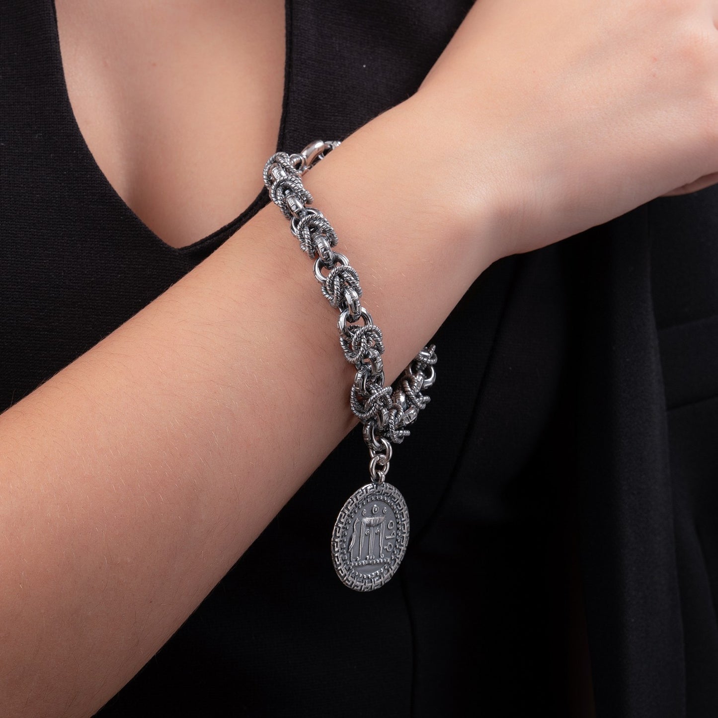 Bracciale Gerardo Sacco Monete in Argento Maglia Bizantina Charm Moneta