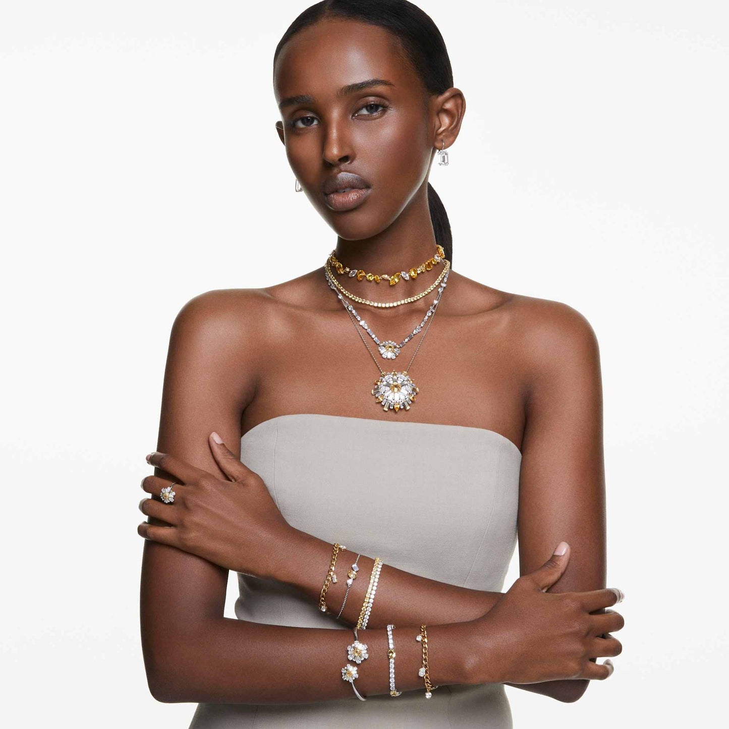 Bracciale rigido Swarovski Idyllia Fiore, Giallo, Placcato rodio