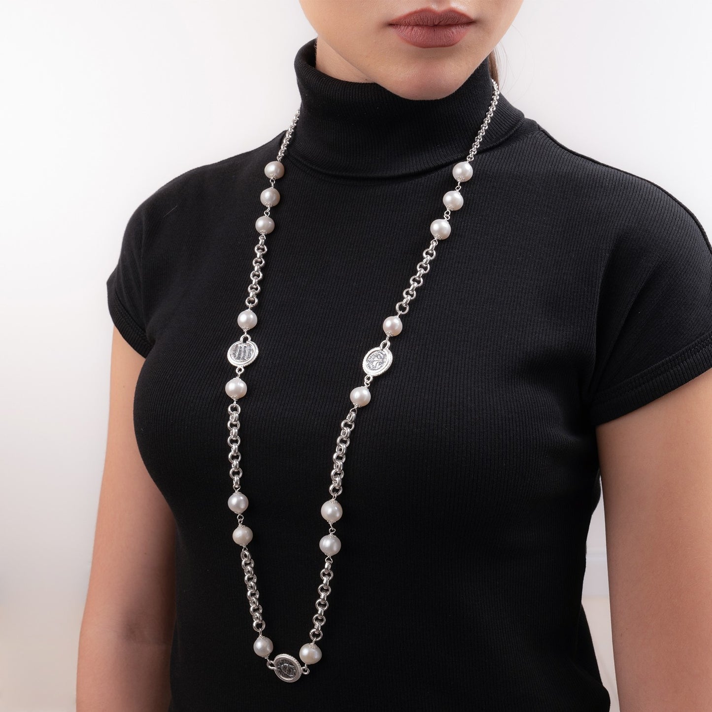 Collana Chanel Gerardo Sacco Perle in Argento Perle e Monete
