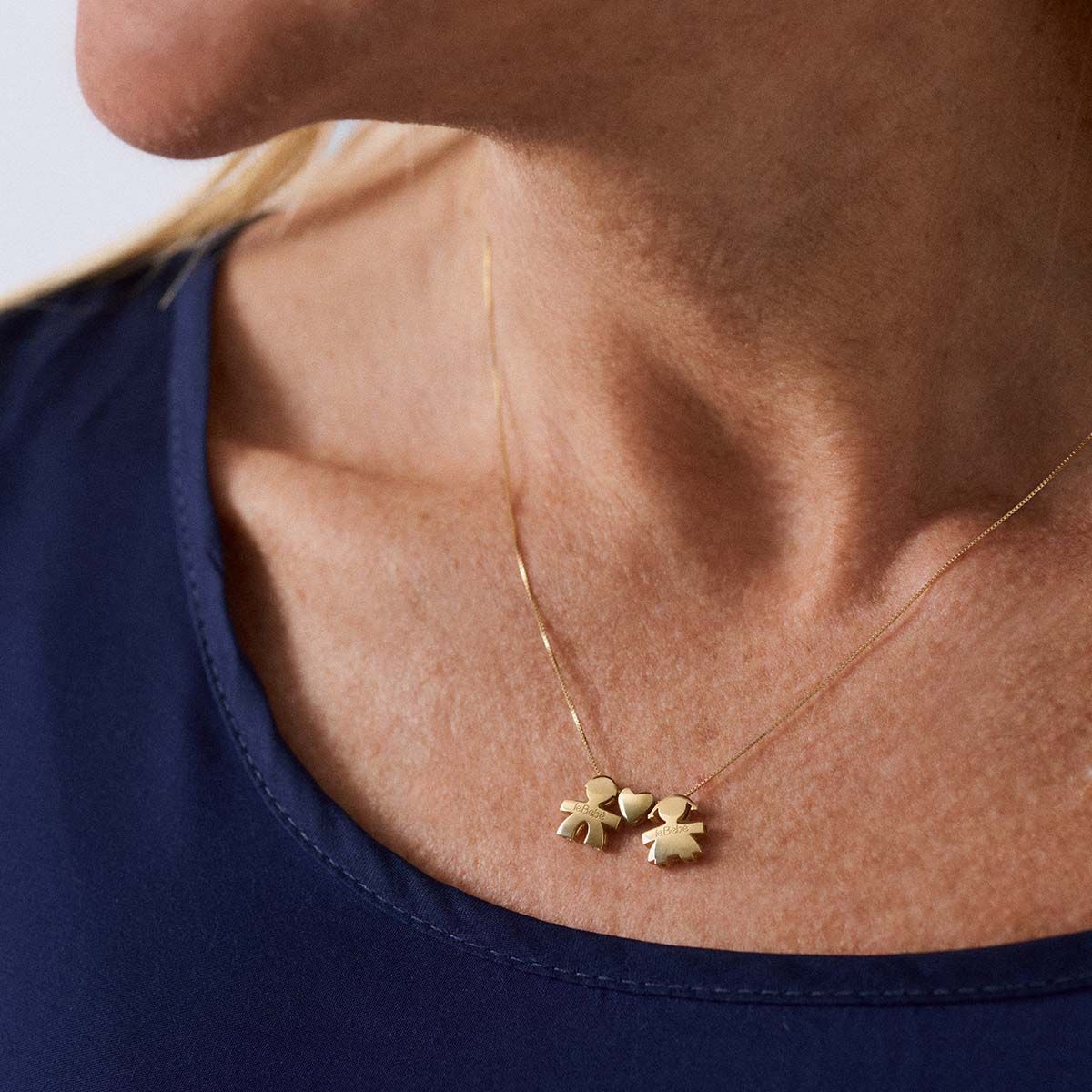 Collana Lebebé I Tesorini Oro Giallo 18 Kt Pendenti Sagome Bimbo+Bimba e Cuore Centrale