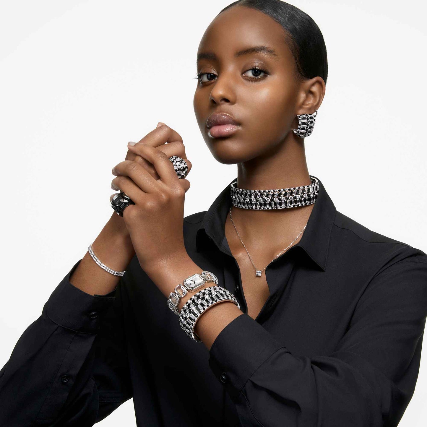 Orecchini pendenti Swarovski Stilla Taglio Round, Bianchi, Placcato rodio