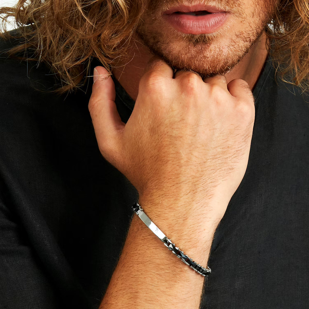 Bracciale Uomo Sector Ceramic Acciaio/Ceramica Nera e Piastrina Centrale