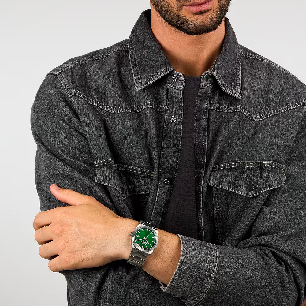 Orologio Sector C300 40 mm Acciaio Braccialato Satinato Verde