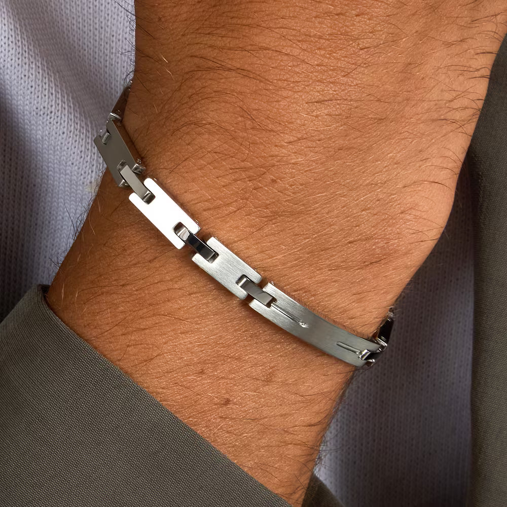 Bracciale Uomo Sector Basic Acciaio Satinato/Lucido Piastrina Centrale