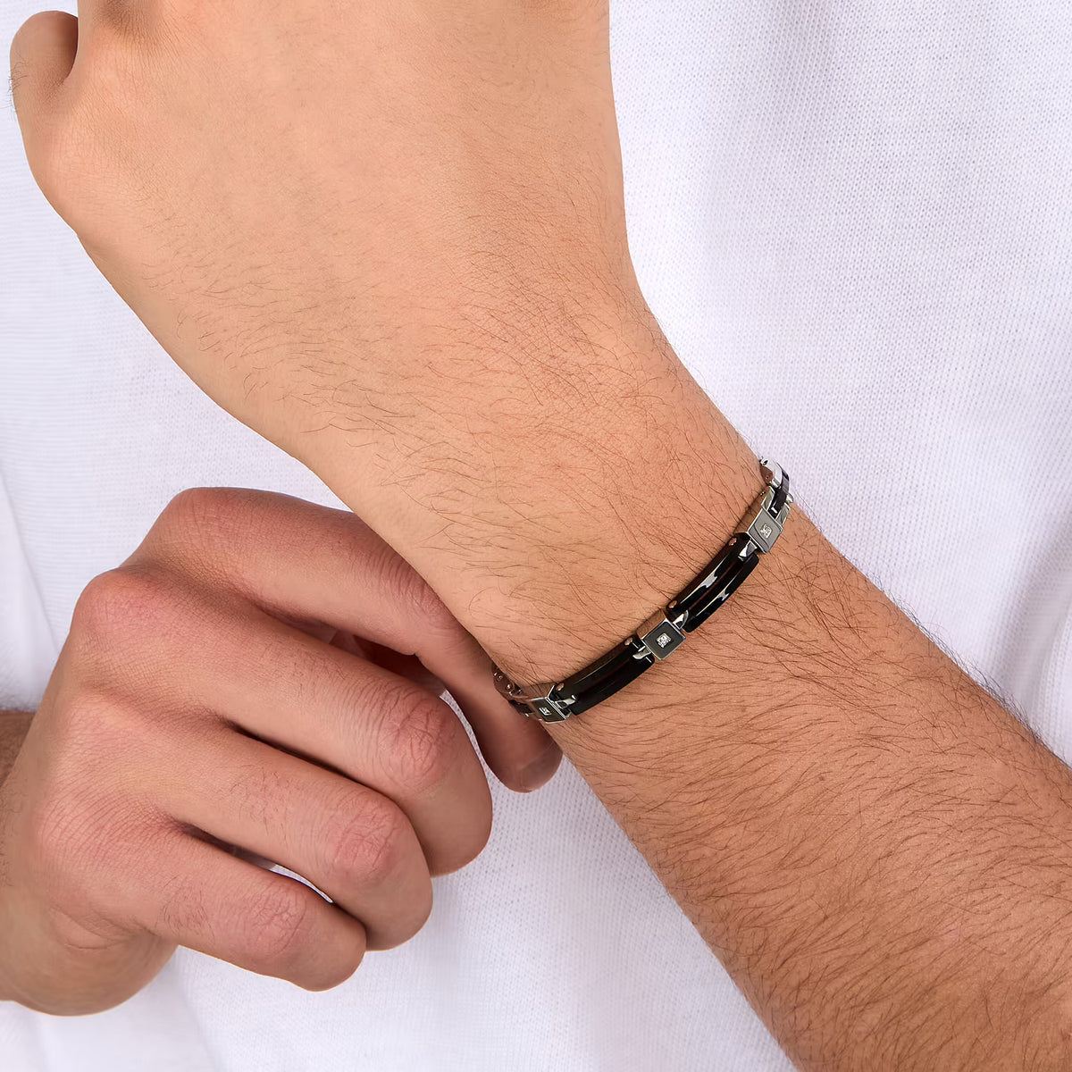 Bracciale Uomo Sector Ceramic Acciaio/Ceramica Nera Due Elementi Rettangolari Ceramica Nera + 3 Diamanti