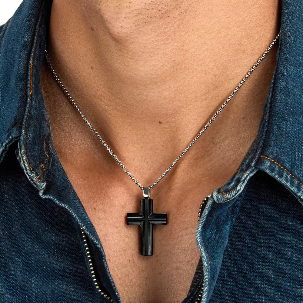 Collana Uomo Sector Spirit Acciaio Pendente Croce Pvd Nero Rigata