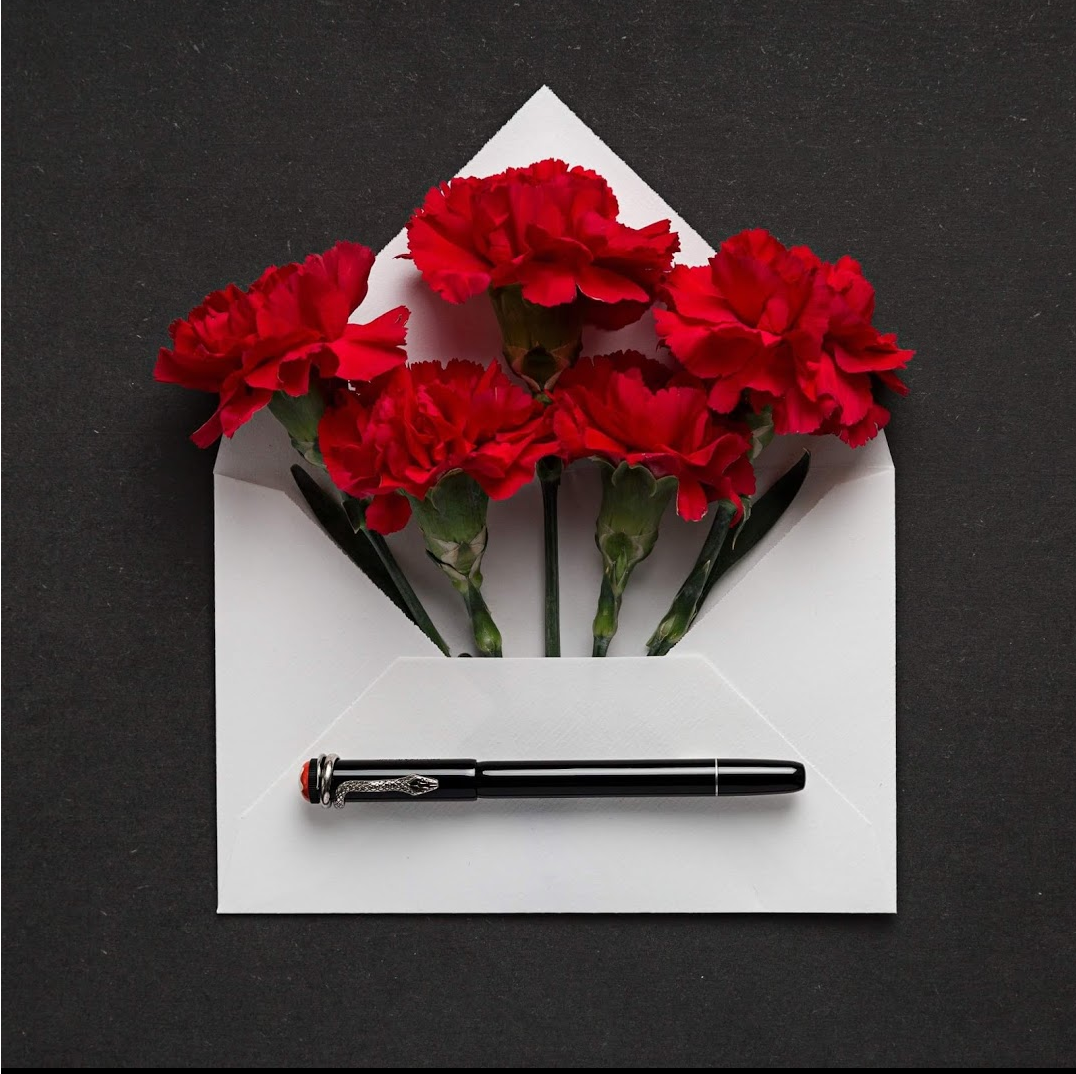 Penna Roller Montblanc Heritage Rouge e Noir Resina Nera