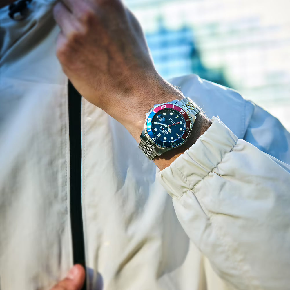 Confezione Speciale Orologio Sector 230 Automatico 43 mm Acciaio Braccialato Blu + Cinturino Gomma