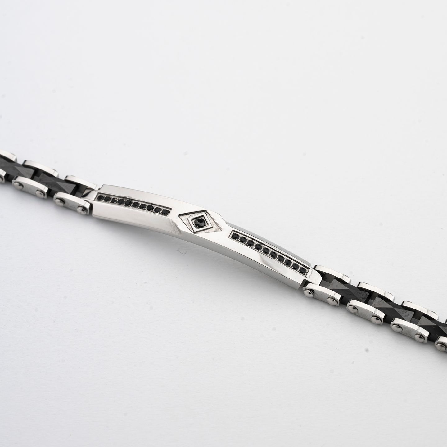 Bracciale Boccadamo Man Acciaio Inserti Pvd Nero Piastrina Centrale con Cristalli Neri