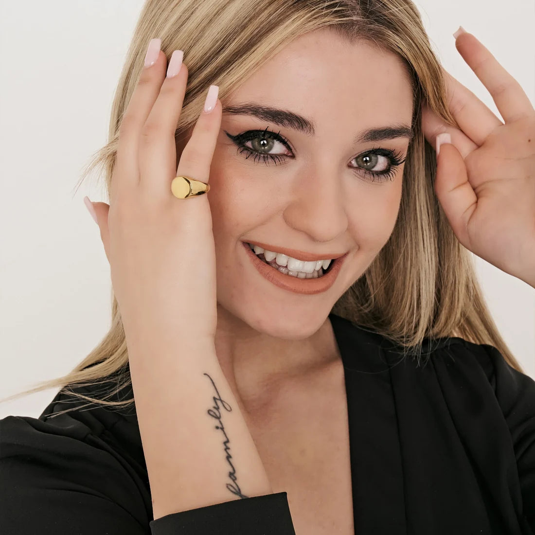 Anello Luca Barra Chevalier Tondo Pvd Oro - Misura 8
