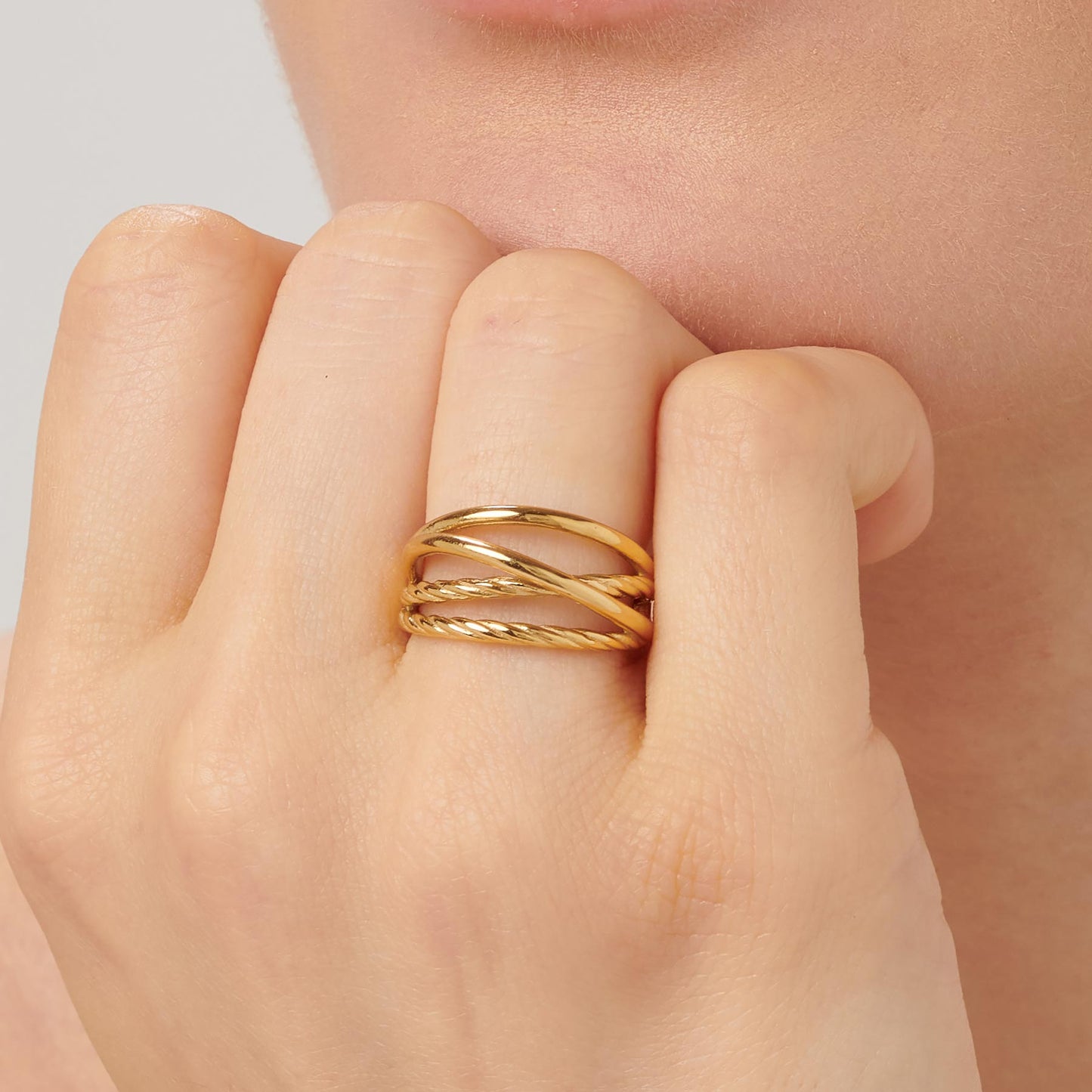 Anello Brosway Amy Pvd Oro Fili Intrecciati Lisci e Torchon - Misura 16