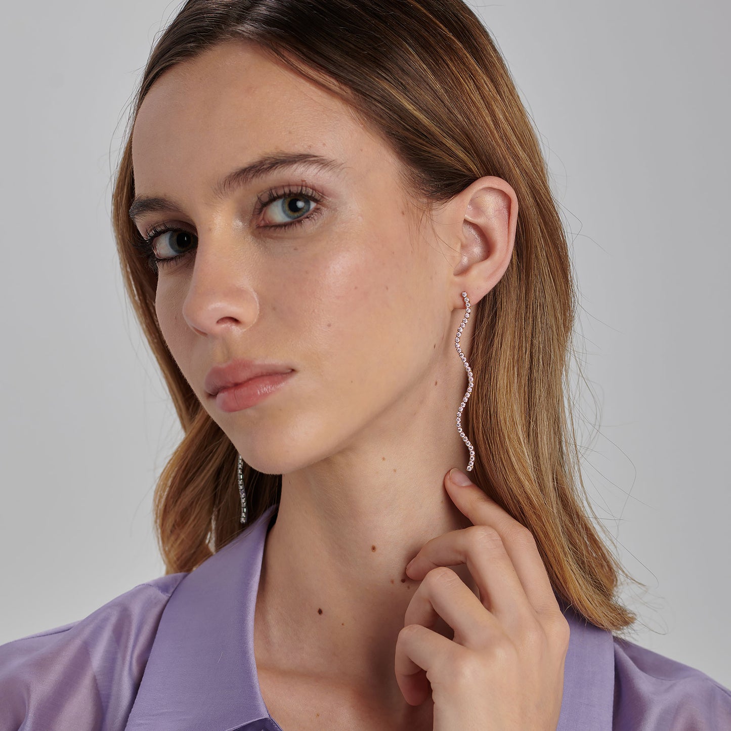 Orecchini Brosway Desideri Pendenti Pvd Oro Ondulati con Cubic Zirconia