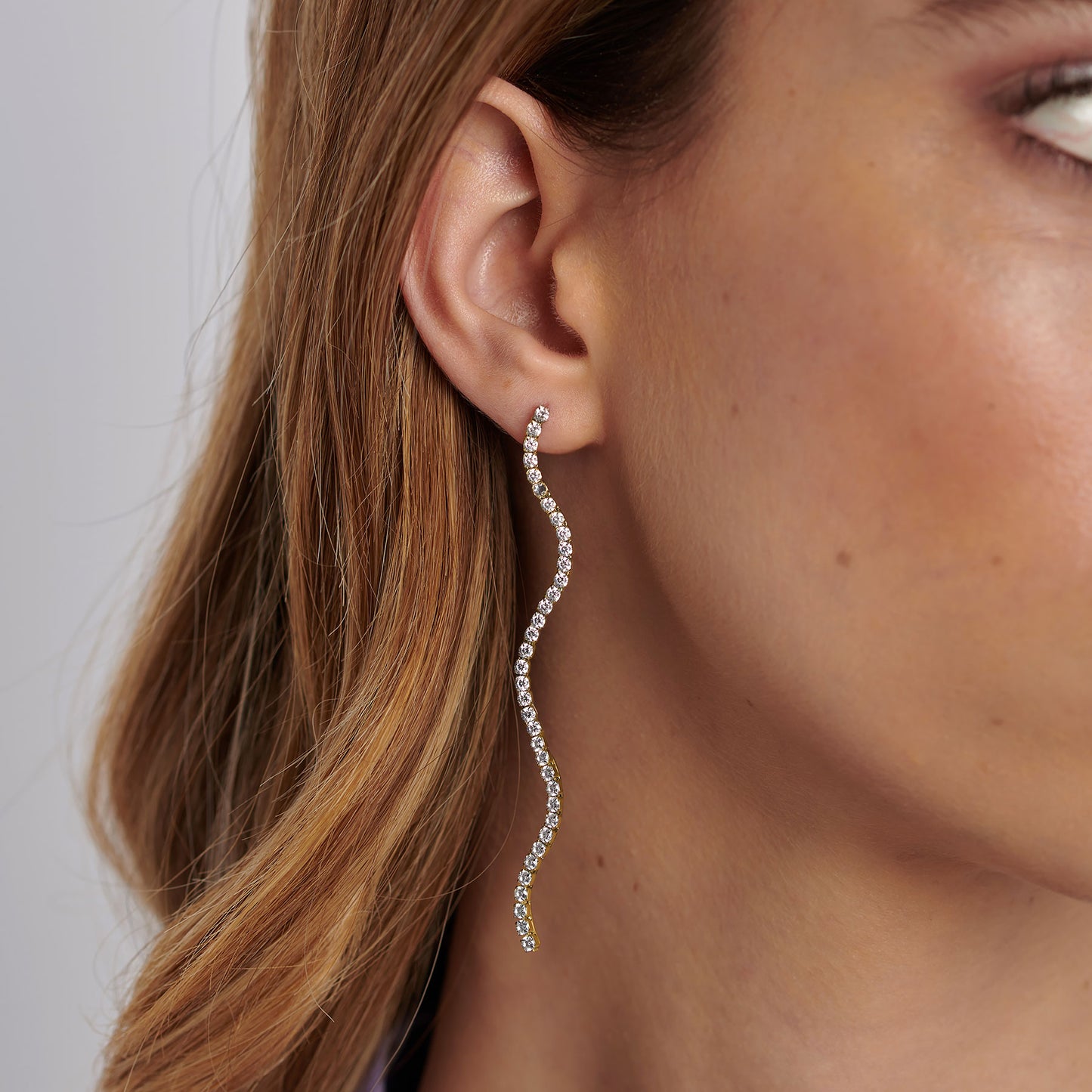 Orecchini Brosway Desideri Pendenti Pvd Oro Ondulati con Cubic Zirconia