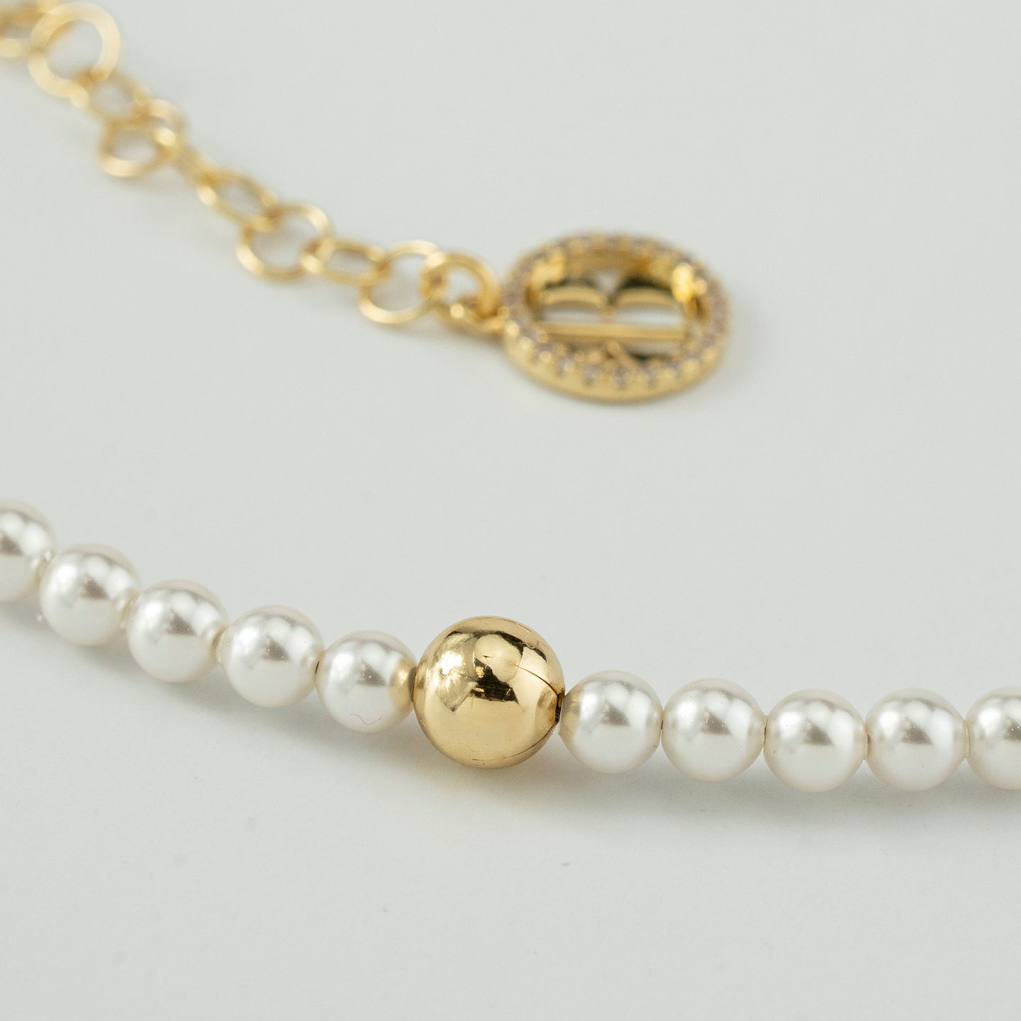 Collana Boccadamo Bottega Filo Di Perle Piccole Chiusura e Boule Argento Dorato