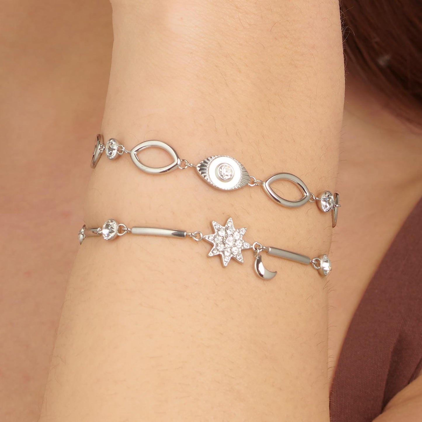 Bracciale Brosway Chakra Simboli In Acciaio Con Cristalli E Centrale Stella Cristalli Charm Mezzaluna