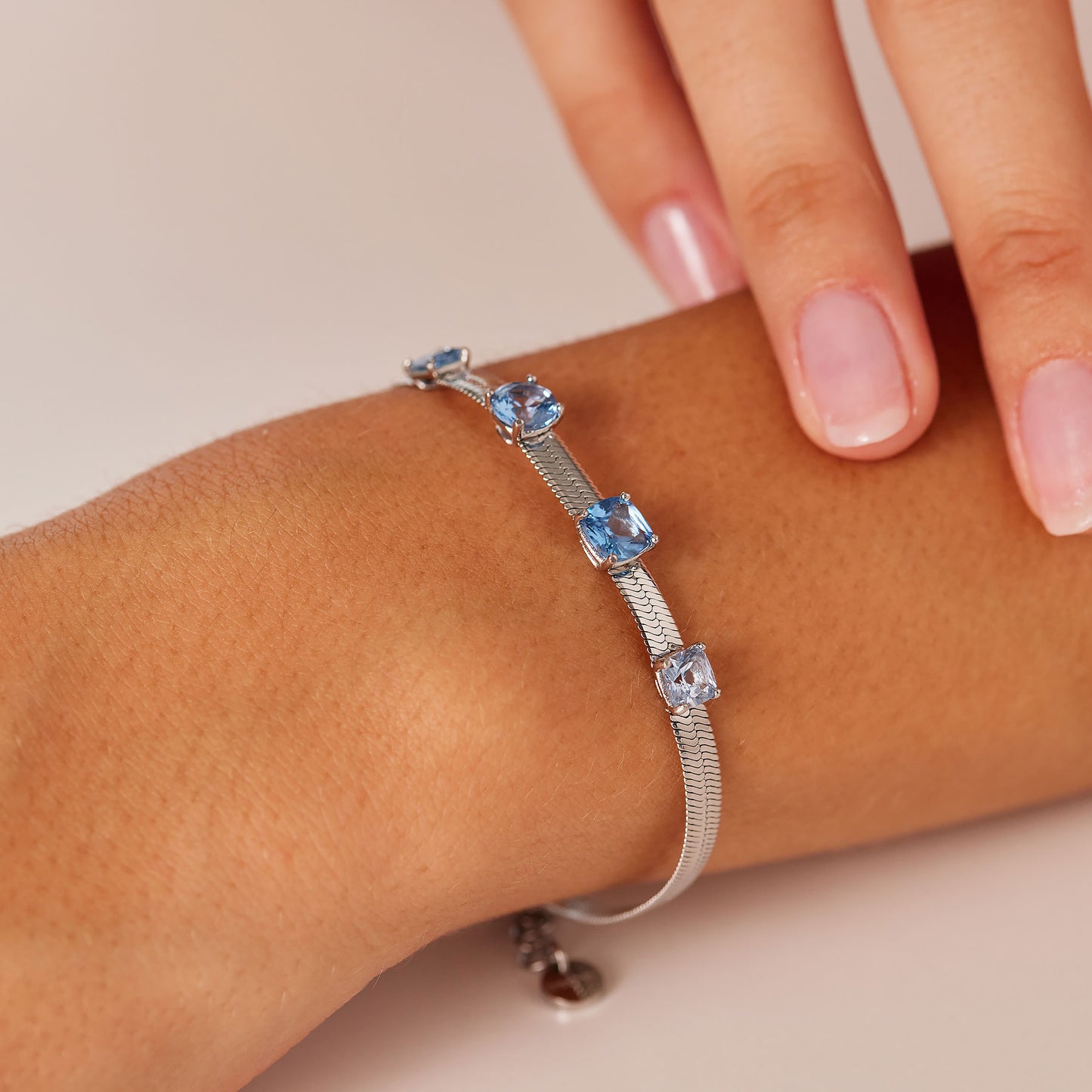 Bracciale Brosway Dreaming Acciaio Maglia Piatta Cubic Zirconia Light Sapphire