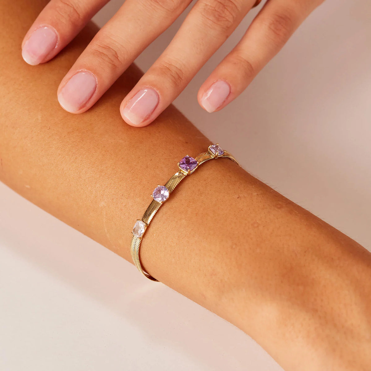 Bracciale Brosway Dreaming Pvd Oro Maglia Snake Piatta Con Cubic Zirconia Colore Ametista