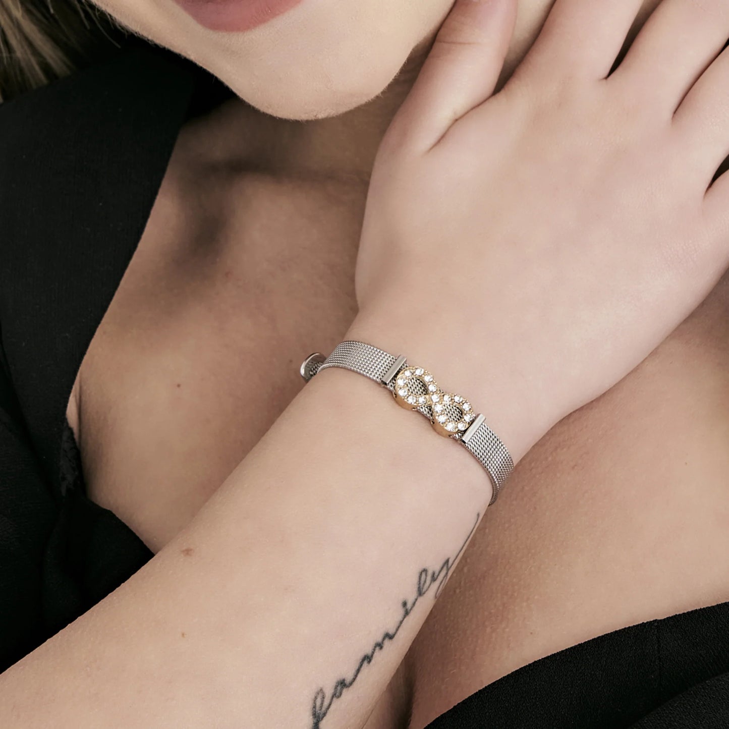 Bracciale Luca Barra Be Charm In Acciaio Maglia Milanese Con Fibbia