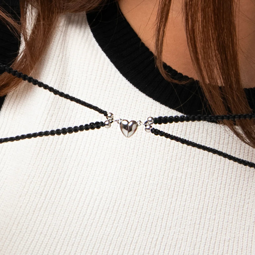 Coppia Di Bracciali Luca Barra Legami Cordino Intrecciato Nero Charm Cuore Calamitato
