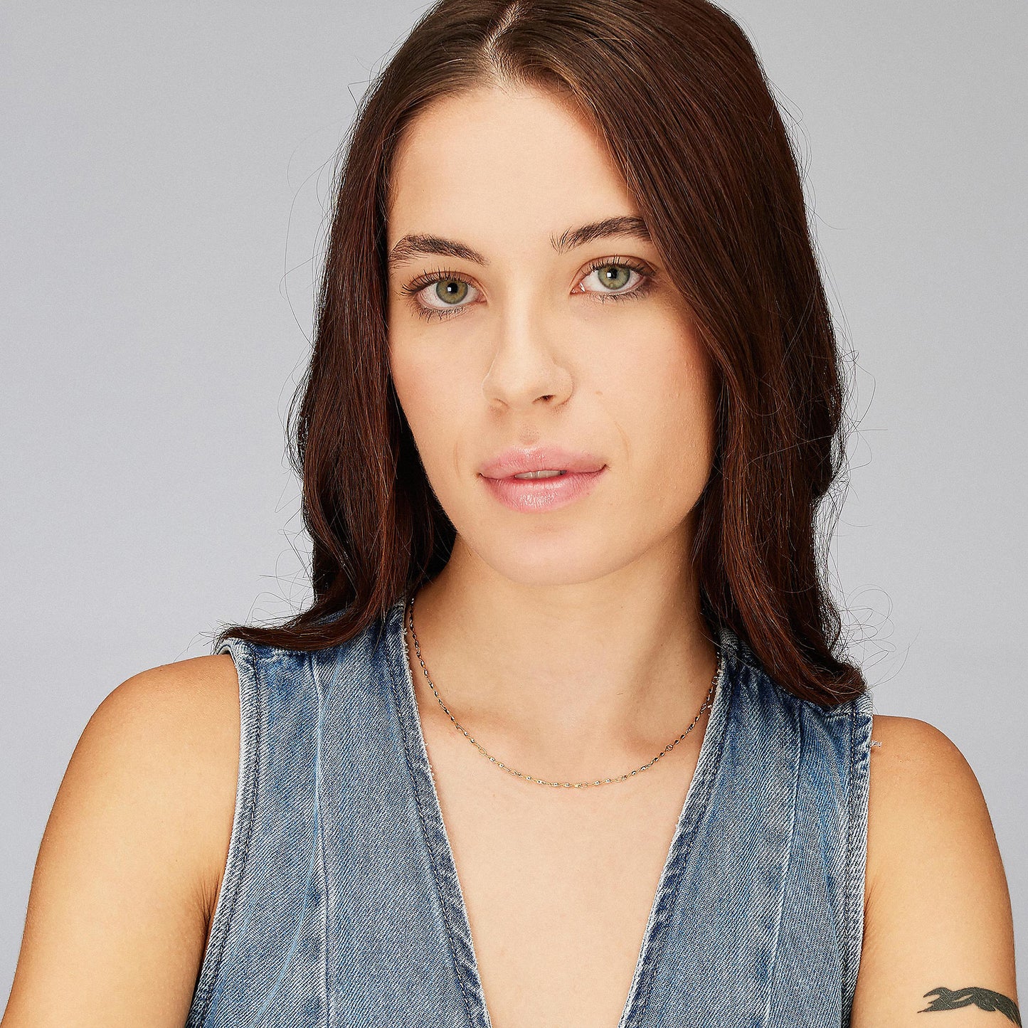 Collana Brosway Essential Semirigida Pvd Oro Con Elementi Spiralati Cm.44