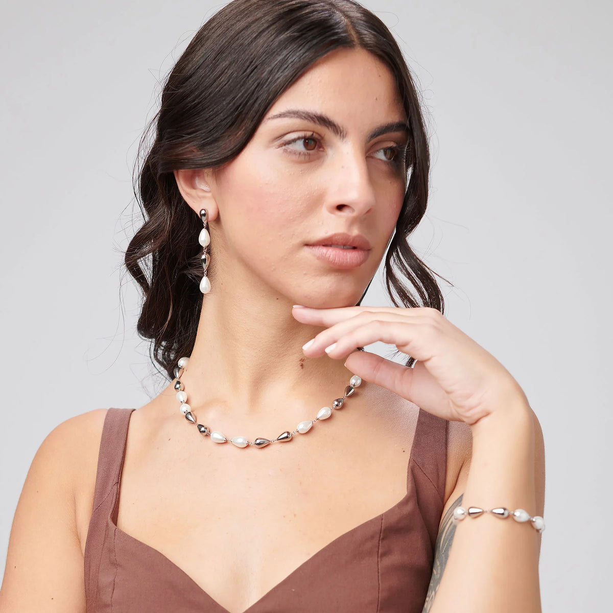 Bracciale Brosway Perfect Con Elementi Acciaio E Perle A Forma Di Goccia