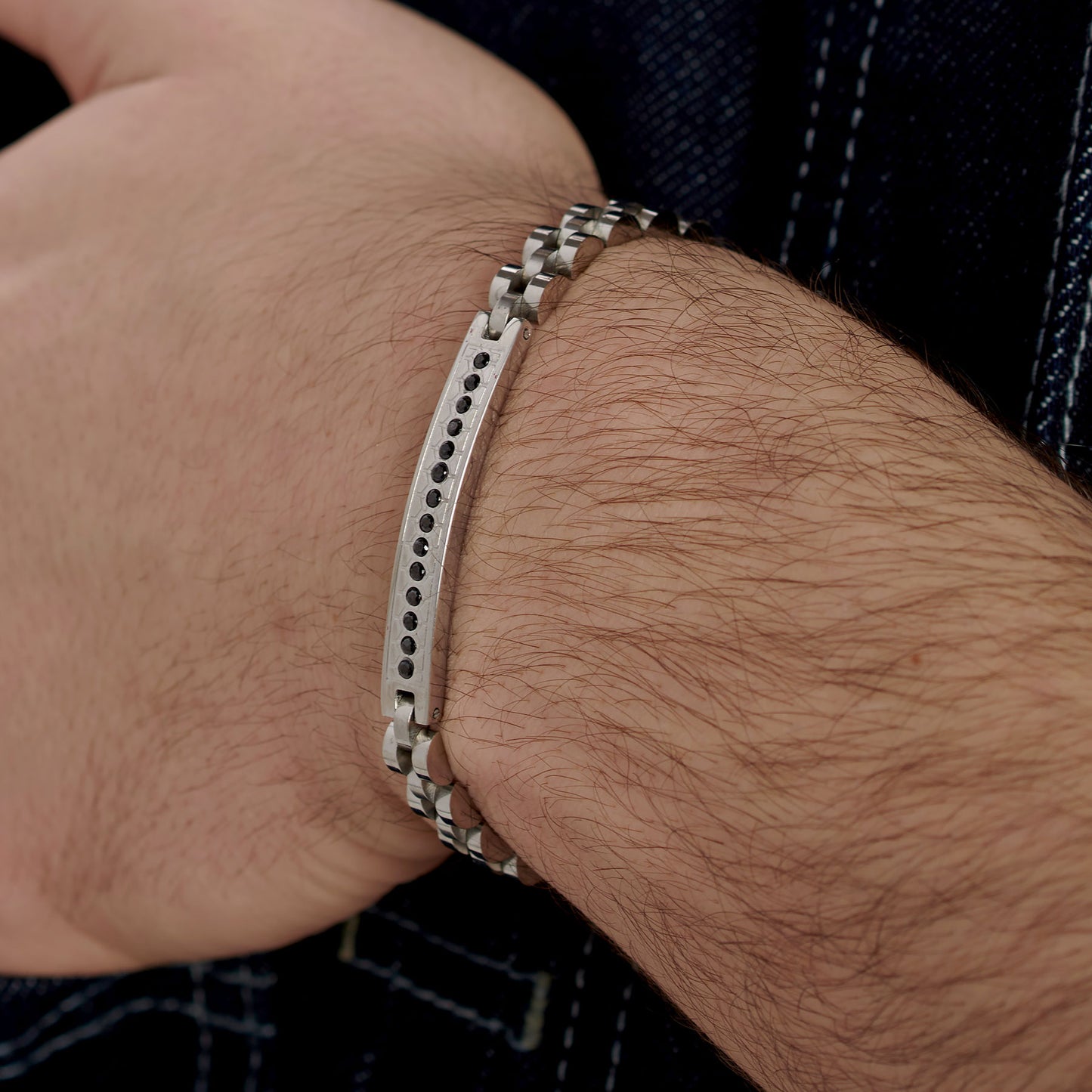 Bracciale Uomo Brosway Riptide Acciaio Piastrina Centrale Cristalli Neri
