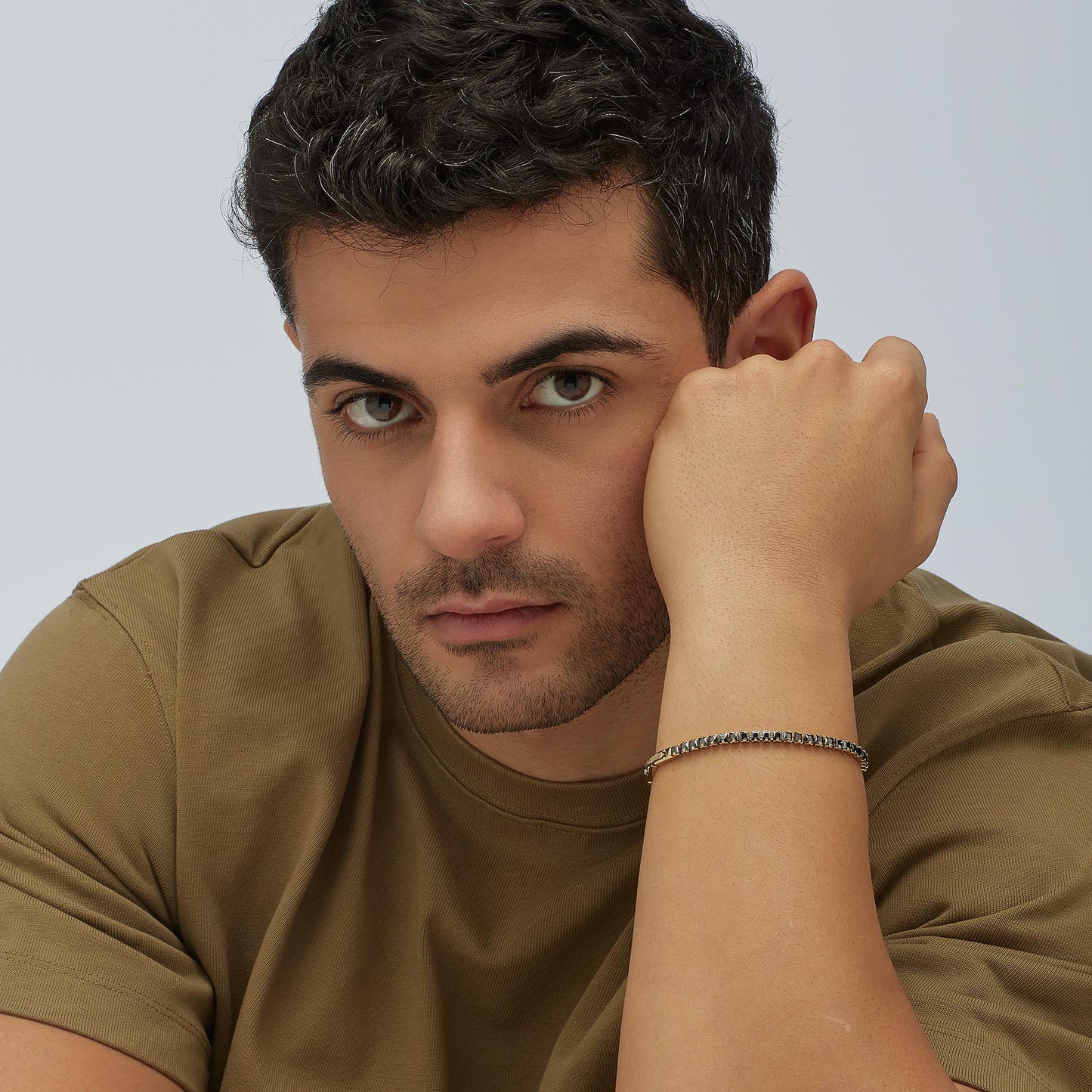 Bracciale Brosway Avantgarde Uomo Tennis Pvd Oro Con Cristalli Neri Quadrati