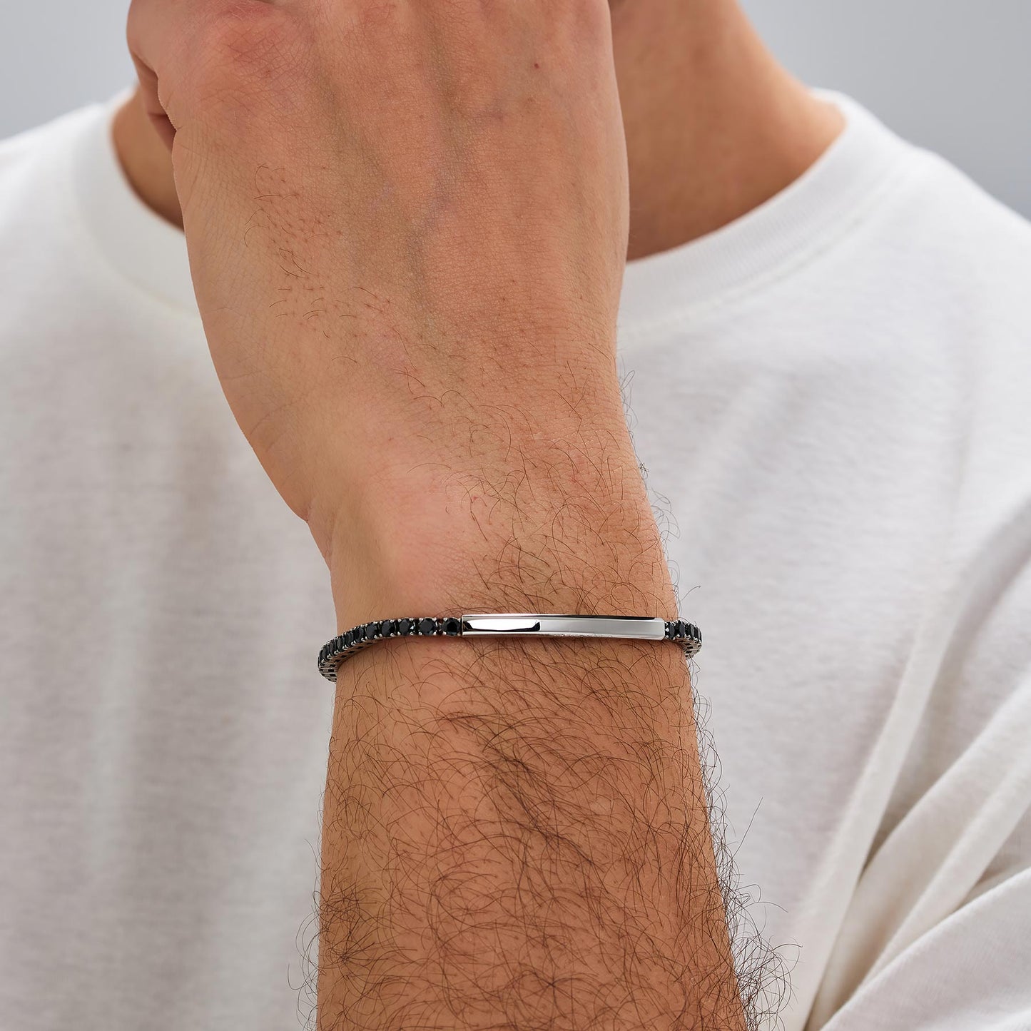 Bracciale Tennis Uomo Brosway Avantgarde Acciaio Cristalli Neri Piastrina Centrale
