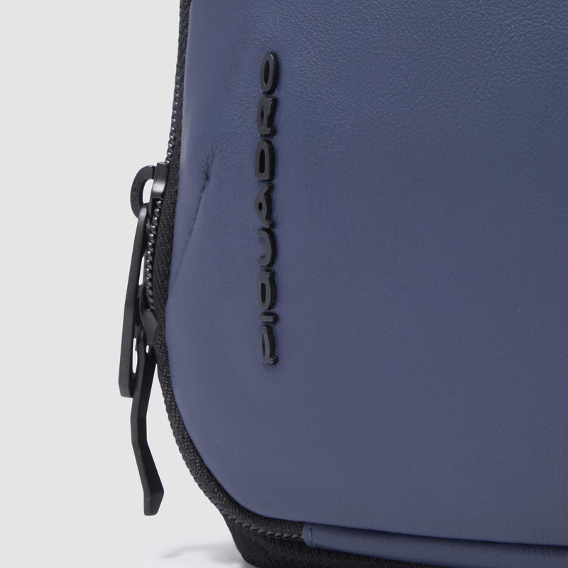 Beauty Piquadro Case Doppio Scomparto Tessuto Inserti Pelle Blu