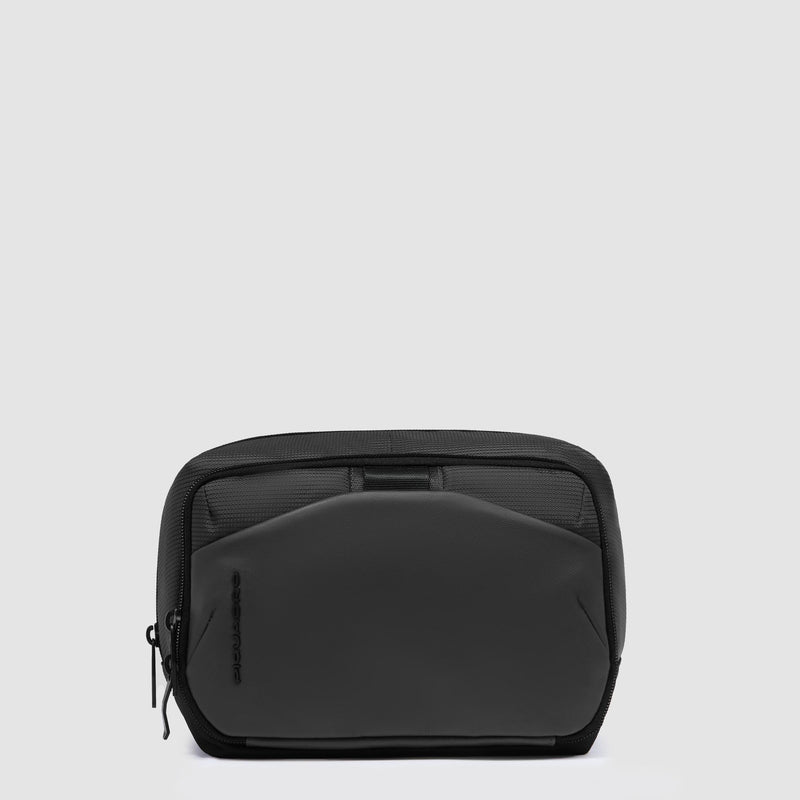 Beauty Case Piquadro Doppio Scomparto Tessuto Inserti Pelle Nera