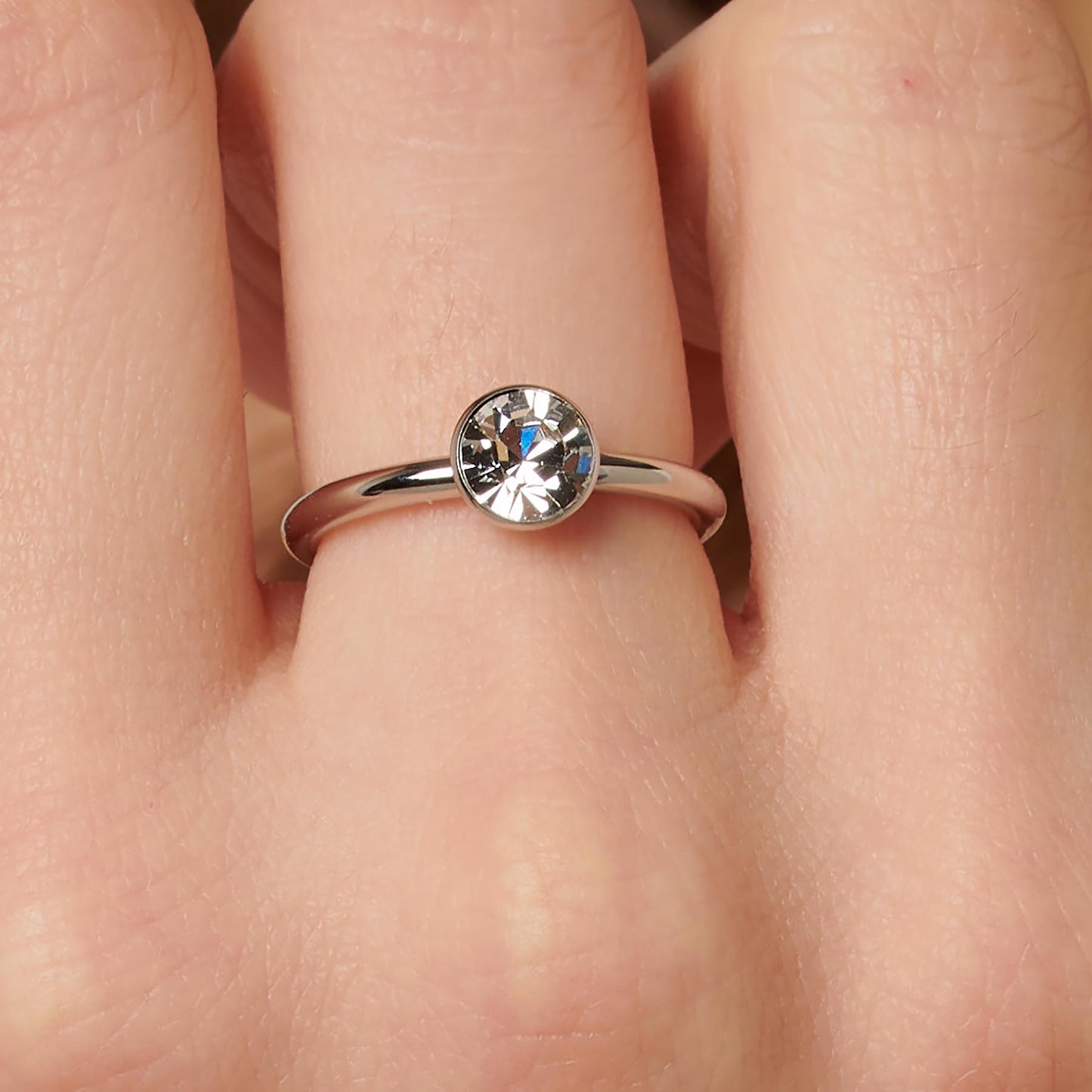 Anello Brosway Symphonia Acciaio Cristallo Tondo - Misura 18