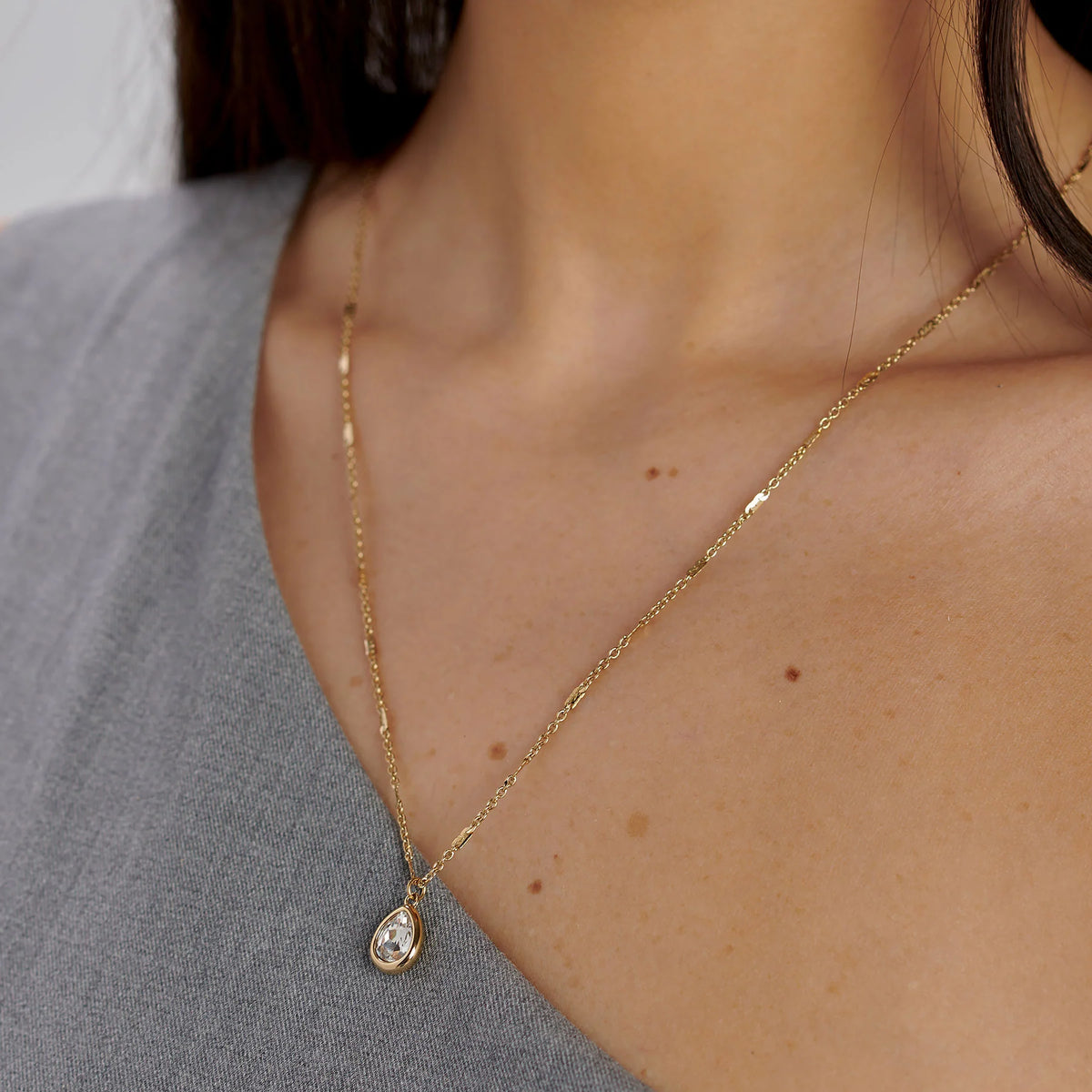 Collana Brosway Symphonia Acciaio Pvd Oro Con Pendente Cristallo Goccia