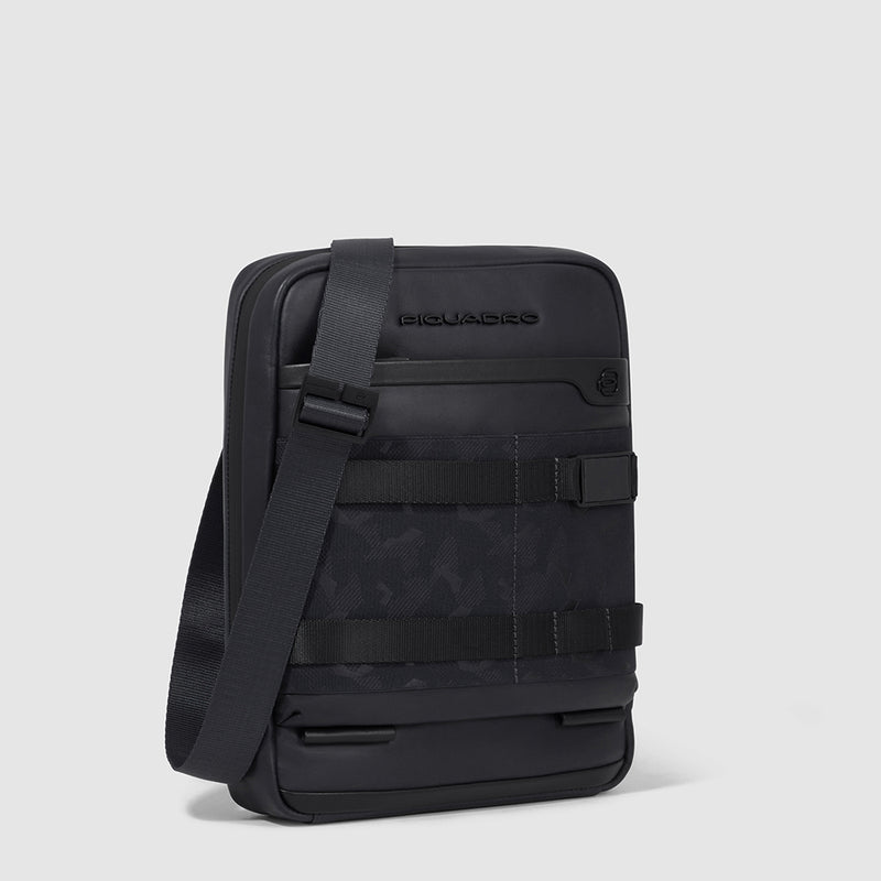 Borselli Piquadro Borsello Grande Porta Ipad Tasca Frontale Tessuto Ed Inserti Pelle Nera