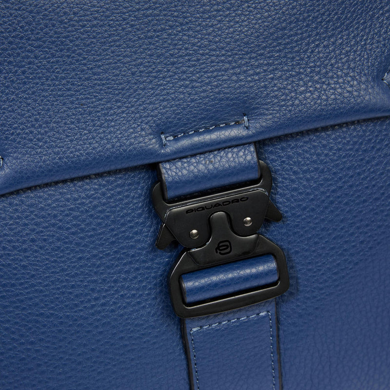 Borselli Piquadro Borsello Uomo Grande Porta Ipad Patta Tasca Frontale Pelle Martellata Blu