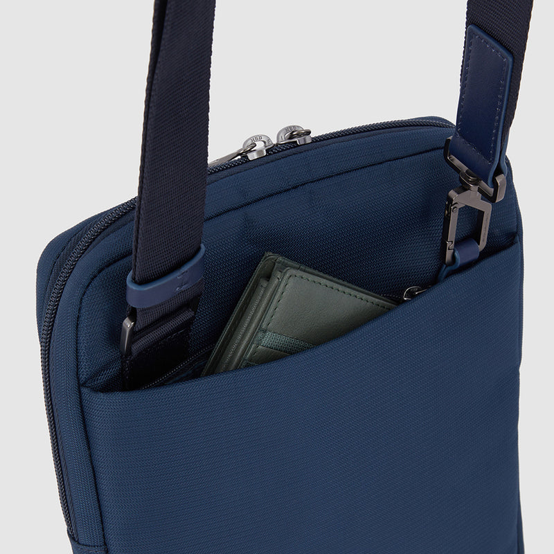Borselli Piquadro Borsello Grande Porta Ipad In Tessuto Ed Inserti Pelle Blu
