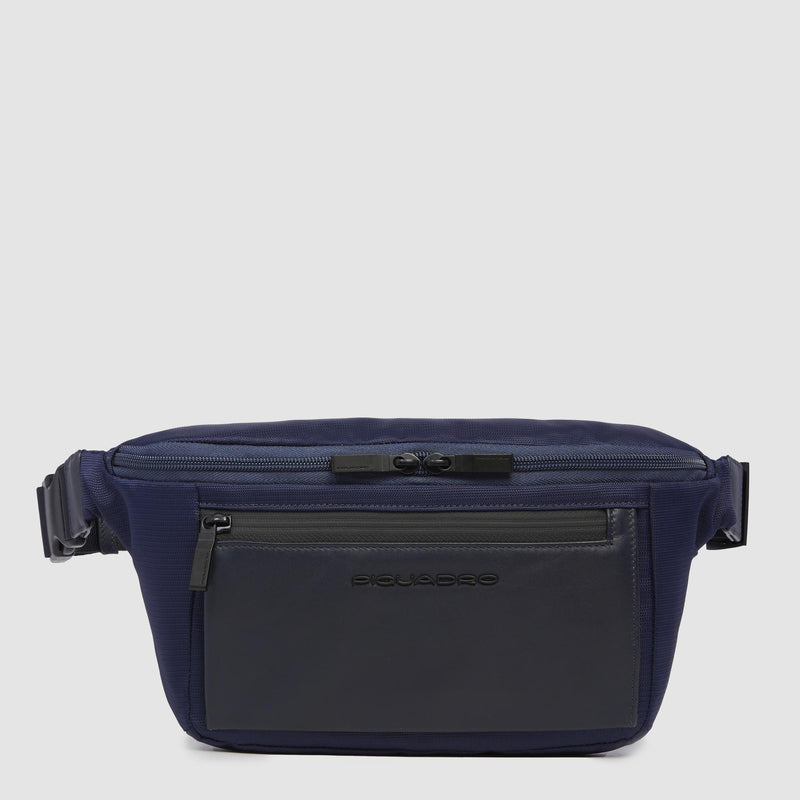 Marsupio Piquadro Con Tasca Frontale Tessuto Inserto Pelle Blu