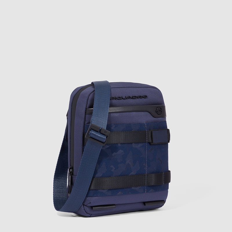 Borselli Piquadro Borsello Piccolo Porta Ipad Mini In Tessuto Blu Ed Inserti Pelle Nera