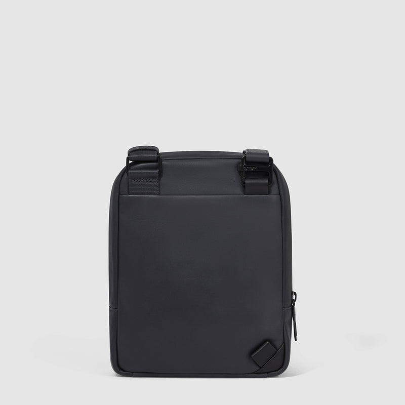 Borselli Piquadro Borsello Piccolo Porta Ipad In Pelle Nera Inserti Tessuto Neri
