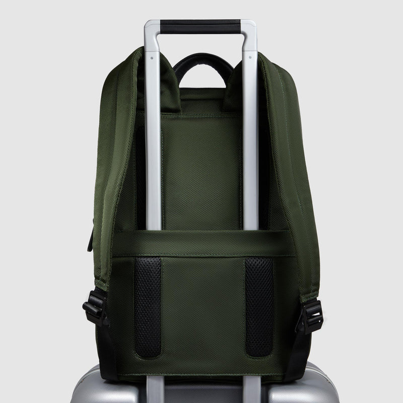 Zaini Piquadro Zaino Porta Pc Ipad Tasca Frontale Tessuto Verde Inserti Pelle Nera